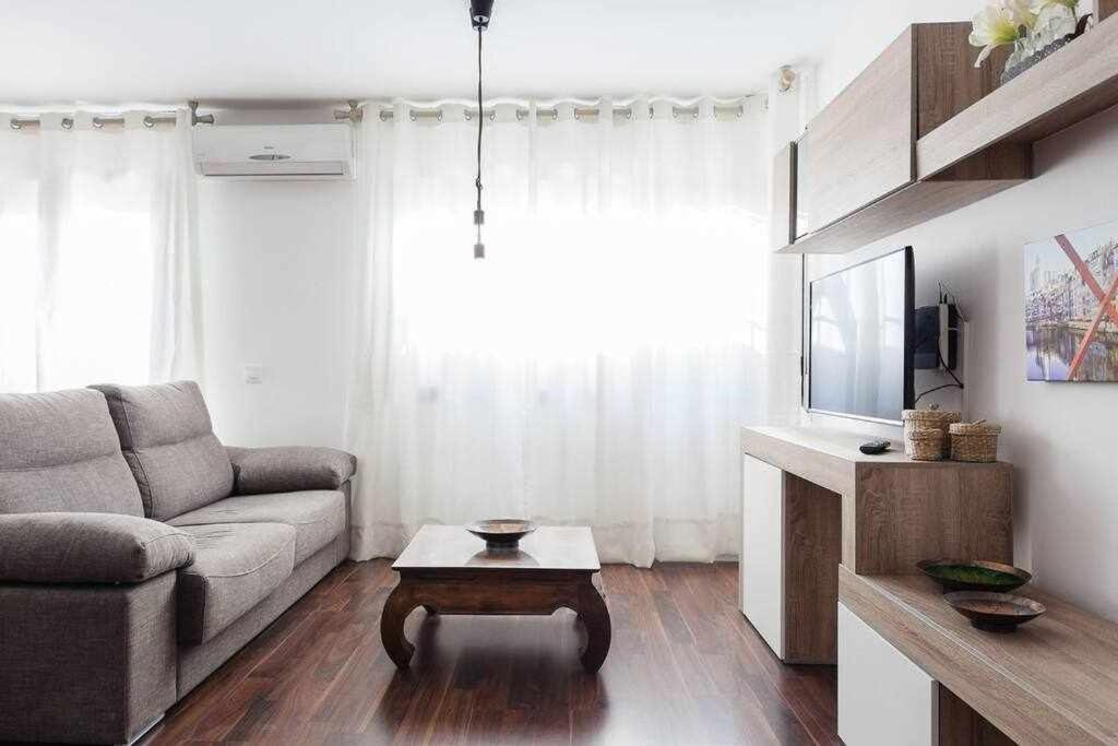 Apartamento Para 4 Con Terraza En El Centro Girona Eksteriør bilde