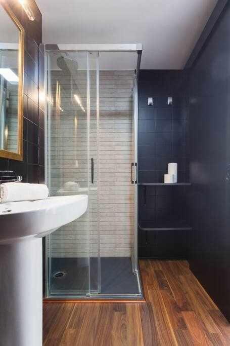 Apartamento Para 4 Con Terraza En El Centro Girona Eksteriør bilde