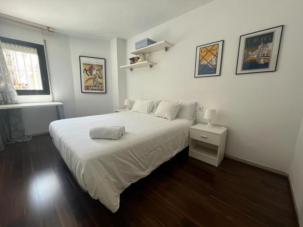 Apartamento Para 4 Con Terraza En El Centro Girona Eksteriør bilde